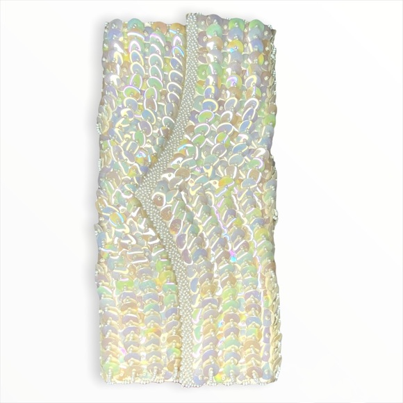 Vtg. Bags by Debbie | 1960’s Hand-beaded Satin Evening Clutch. - Picture 8 of 10